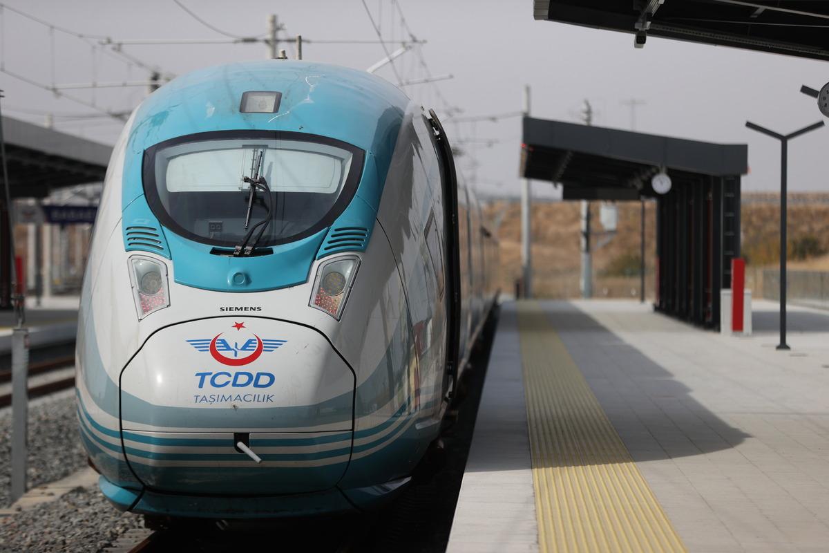 İstanbul da Marmaray a alternatif yeni demir yolu! Yavuz Sultan Selim Köprüsü nden geçecek 2
