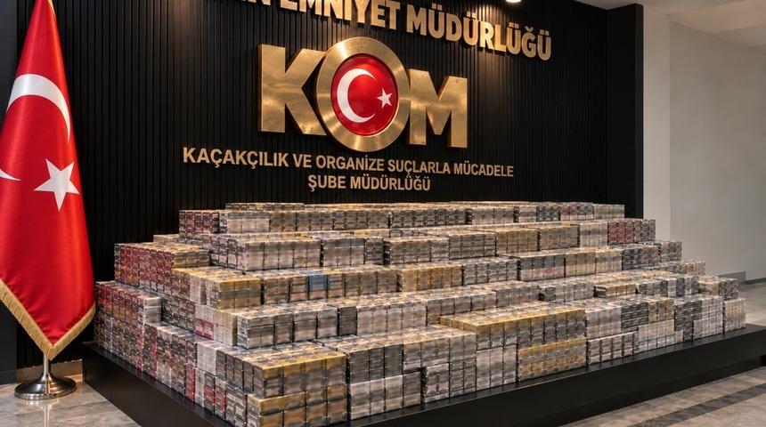 Mardin&rsquo;de 12 bin 900 paket ka&ccedil;ak sigara ele ge&ccedil;irildi