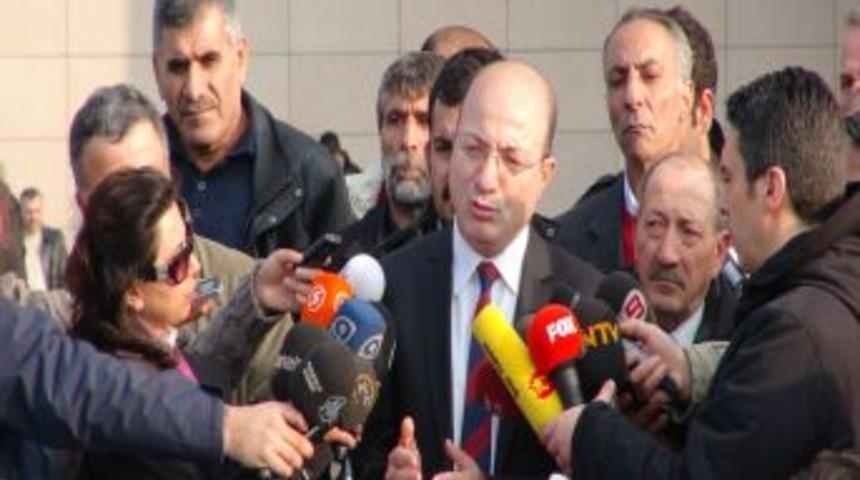 İlhan Cihaner: Özgürlüğümden utanıyorum