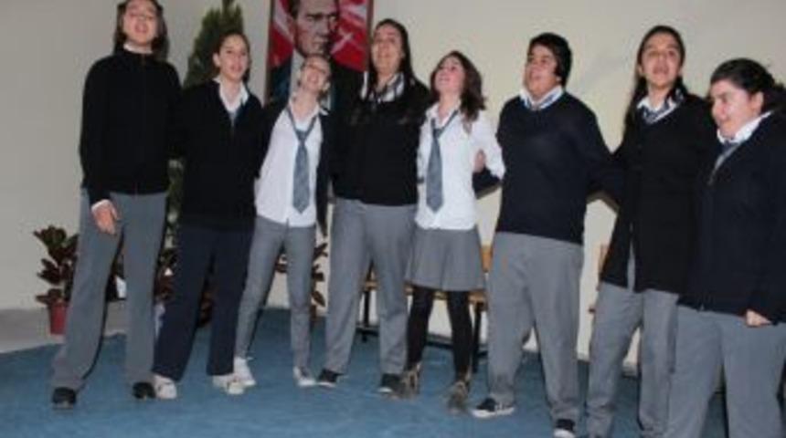 Edremit&rsquo;te D&uuml;nya İnsan Hakları Haftası kutlandı