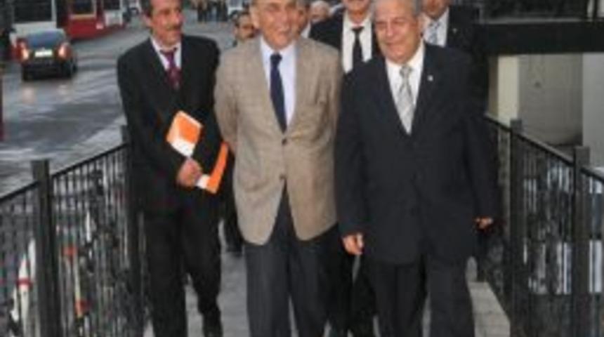 Başkan Kocaoğlu: İşleri tek imzayla y&uuml;r&uuml;rl&uuml;ğe sokma yetkim var