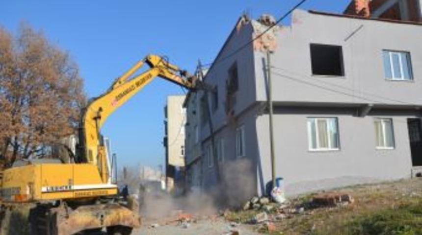 Ka&ccedil;ak yapılaşmayla m&uuml;cadele i&ccedil;in Yapı Kontrol M&uuml;d&uuml;rl&uuml;ğ&uuml; kuruluyor