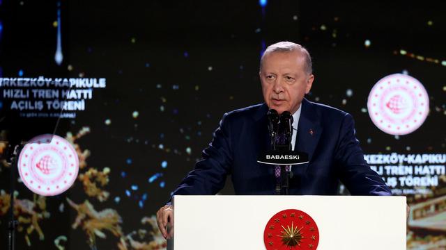 Erdoğan'dan muhalefete sert sözler: Boğazına kadar yolsuzluğa batanlar bize laf söylüyorlar