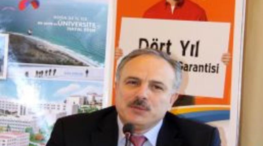 Rekt&ouml;r Bekdemir: &Uuml;niversitemiz, kalitesiyle d&uuml;nya &uuml;niversitesi olacak