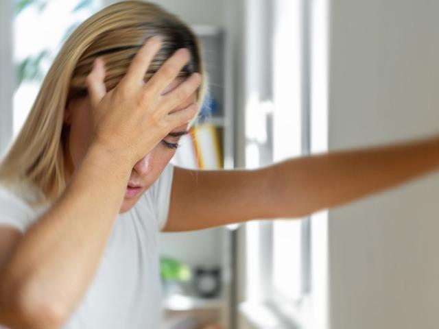 Baş ağrısı ve migrene karşı 5 basit y&ouml;ntem! Evde deneyebilirsiniz