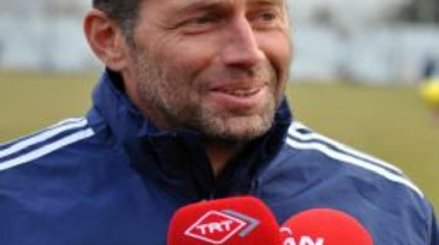 Eskişehirspor Teknik Direkt&ouml;r&uuml; Skibbe: Ankarag&uuml;c&uuml; karşısında favori takımız