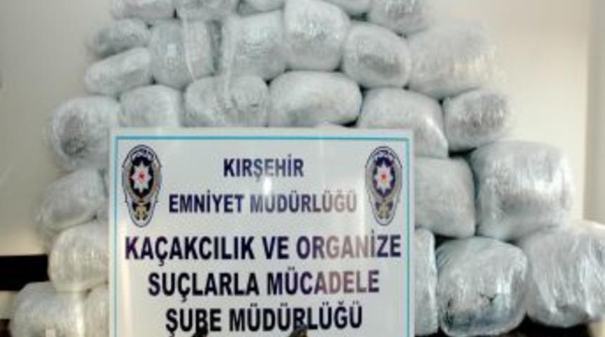 Kırşehir&rsquo;de iki farklı operasyonda 200 kilo uyuşturucu ele ge&ccedil;irildi
