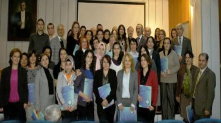 Engelli dostları &ouml;d&uuml;llendirildi