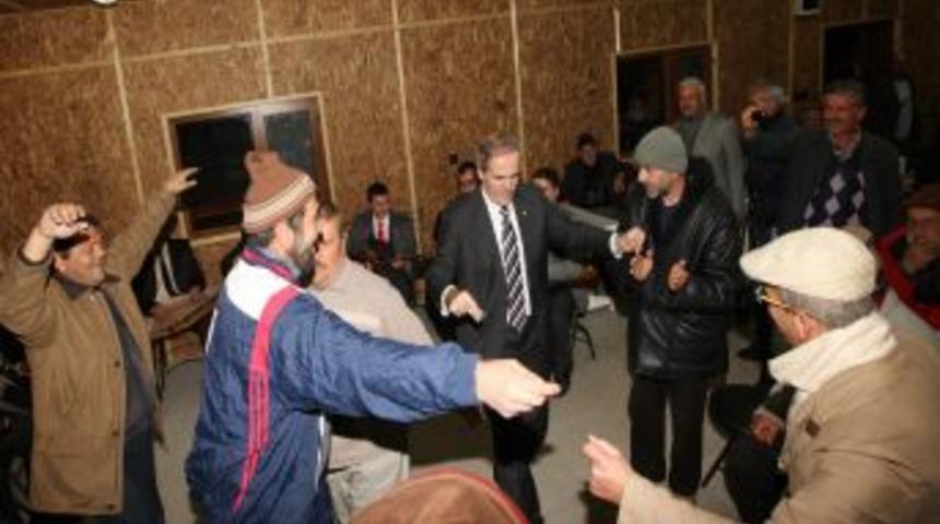 Evsizler sıcak yuvaya kavuştu