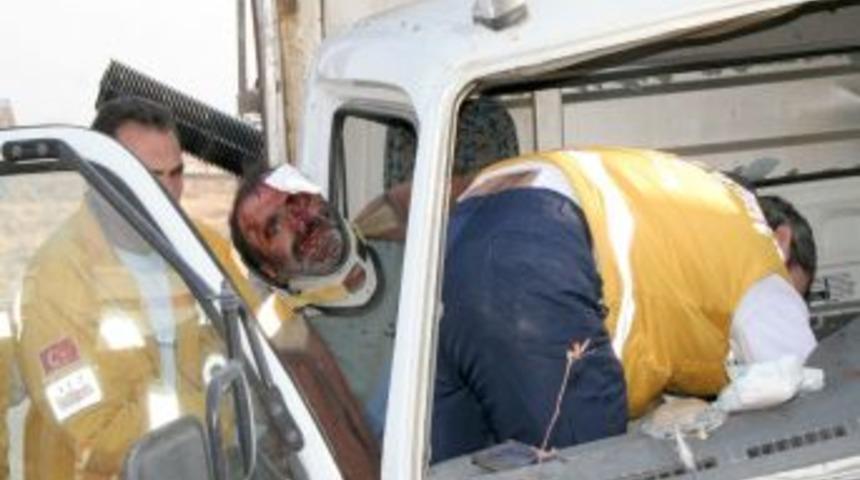 Erzincan'da kaza: 2&rsquo;si ağır, 5 yaralı