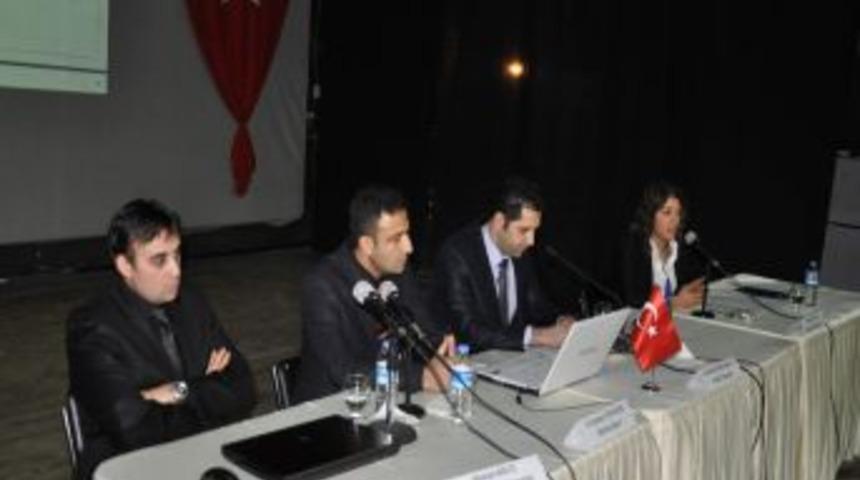 Yozgat&rsquo;ta 'B&ouml;lgesel Politika' konferansı d&uuml;zenlendi