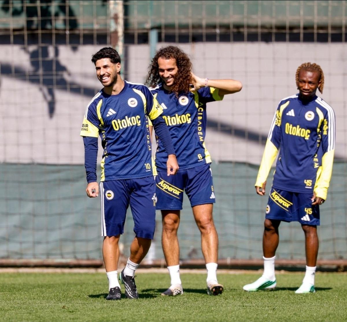 Çaykur Rizespor maçı öncesi Fenerbahçe den Asensio ve Mert Hakan kararı 2