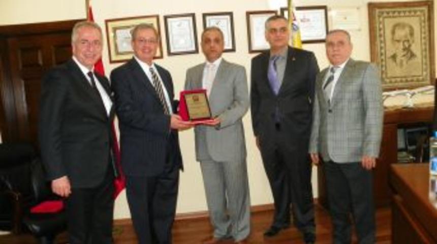 ATSO Başkanı &Ccedil;in&ccedil;in: Suriye, Ortadoğu kapımızdır