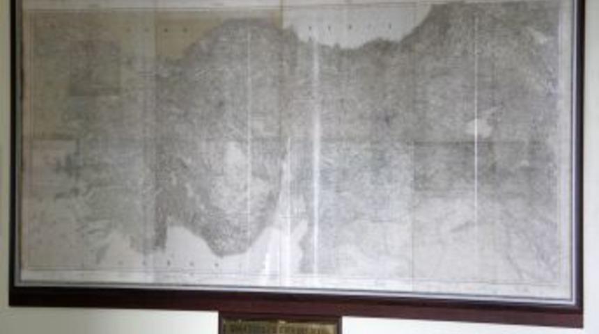 Atat&uuml;rk K&ouml;şk&uuml;n'deki haritada yer alan işaretler Dersim olaylarına ışık tutuyor