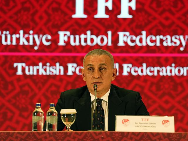 TFF'de kritik toplantı bitti! 5 y&ouml;netici istifa etti! Se&ccedil;im ne zaman?
