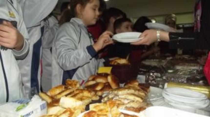 Özel Ufuk Koleji'nden anlamlı kermes