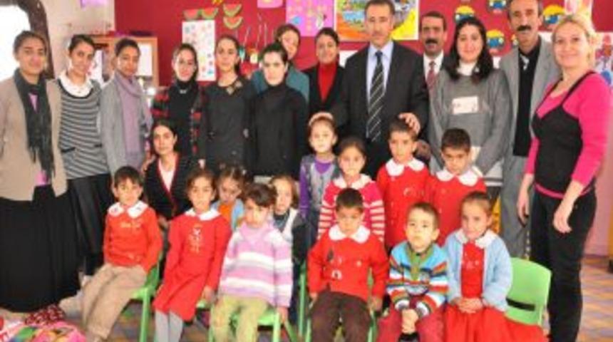 Minik &ouml;ğrenciler yerli malını haftasını kutladı