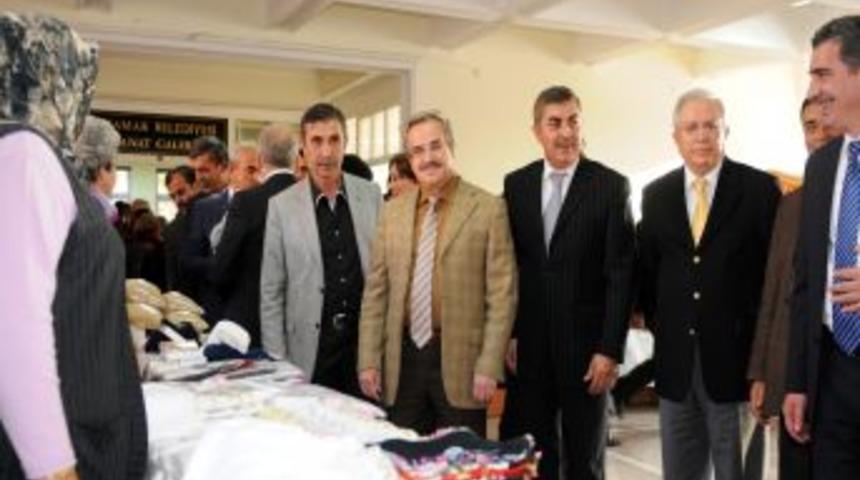 Kırşehirliler, Mamak K&uuml;lt&uuml;r Merkezi'nde kermes a&ccedil;tı