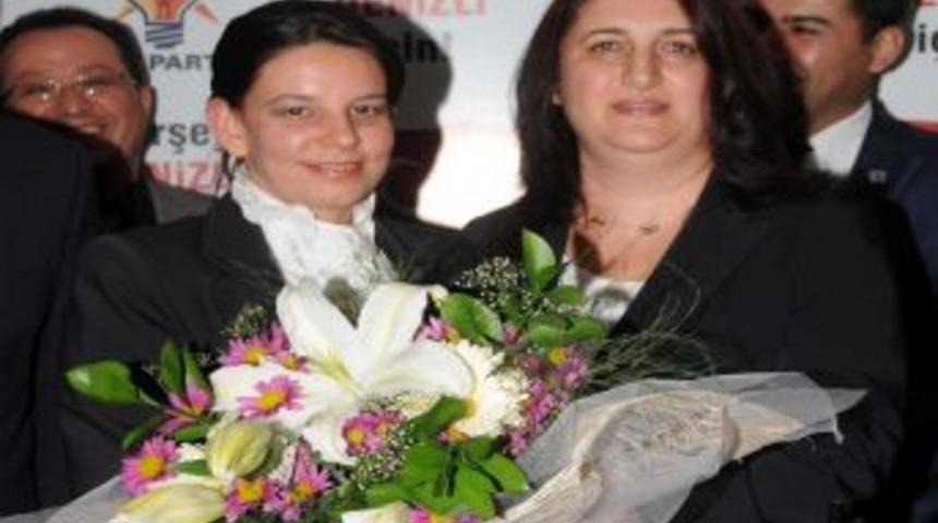 AK Parti Denizli İl Kadın Kolları'nda görev değişimi