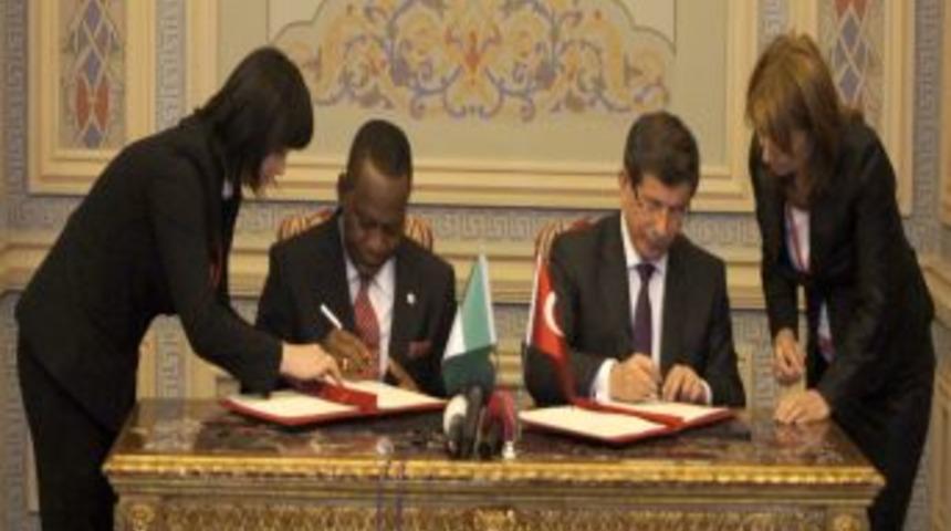 Nijerya ve T&uuml;rkiye diplomatlar i&ccedil;in vize muafiyeti anlaşması imzaladı