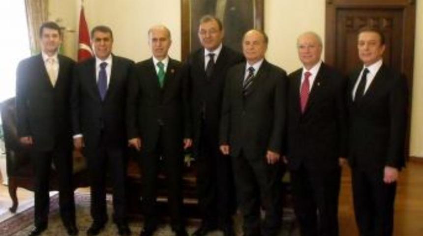 Vali Harput&rsquo;tan BOSİAD'a destek