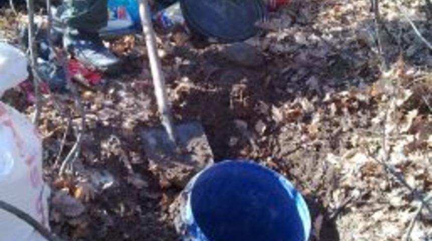 Bing&ouml;l'de ter&ouml;r &ouml;rg&uuml;t&uuml;ne ait 3 adet sığınak ve 6 adet depo bulundu