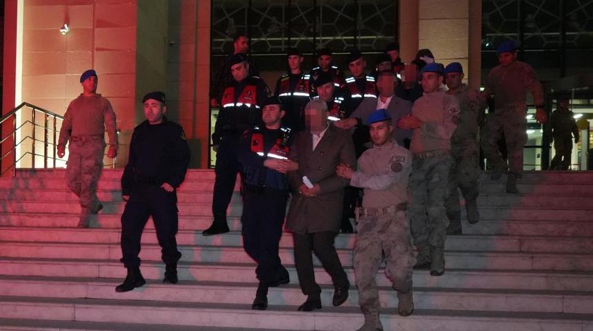 Yahşihan Belediyesine y&ouml;nelik ikinci dalga operasyonda başkanvekili ile birlikte 5 kişi tutuklandı