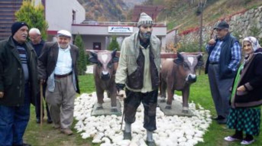 Yaşlılar Kaplıkaya'yı gezdi