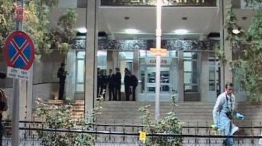 Malatya'da adliye sarayına silahlı saldırı