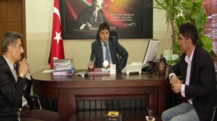 Silopi'de yerel basın kaymakamı ziyaret etti