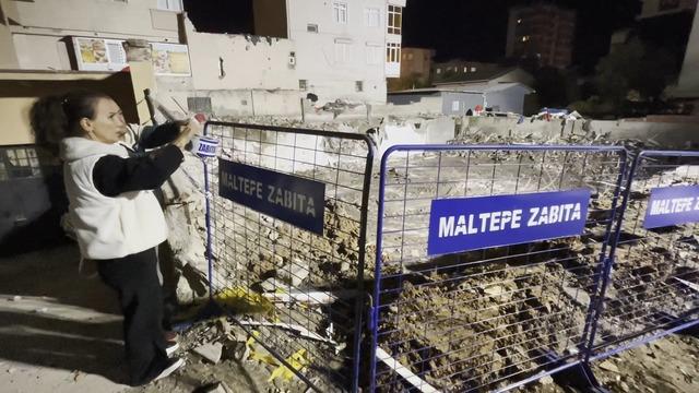 Maltepe&rsquo;de &ccedil;&ouml;ken binanın enkaz kaldırma &ccedil;alışmaları tamamlandı 4