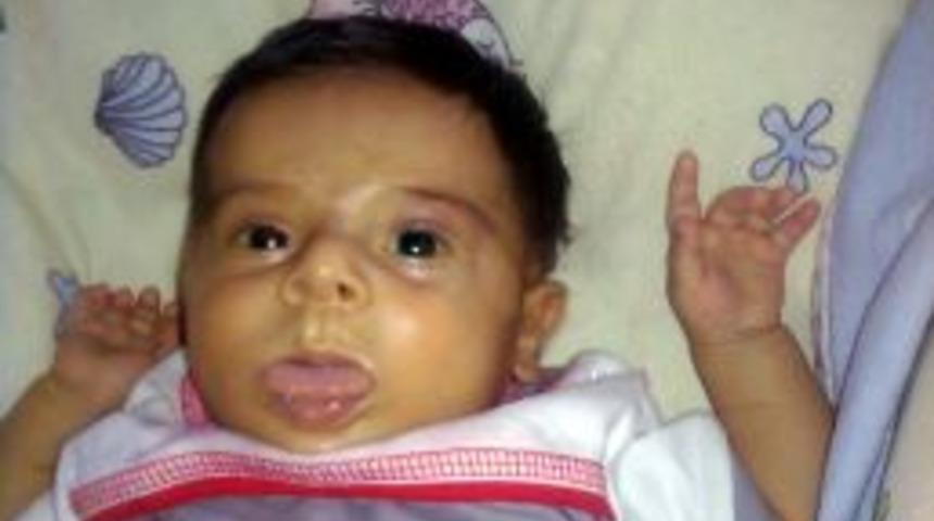 Bir yaşında hayatını kaybetti, 7 aylık bebeği karaciğeriyle hayata bağladı