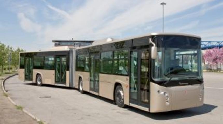 Karsan ticari ara&ccedil;larını fuarda g&ouml;r&uuml;c&uuml;ye &ccedil;ıkarıyor