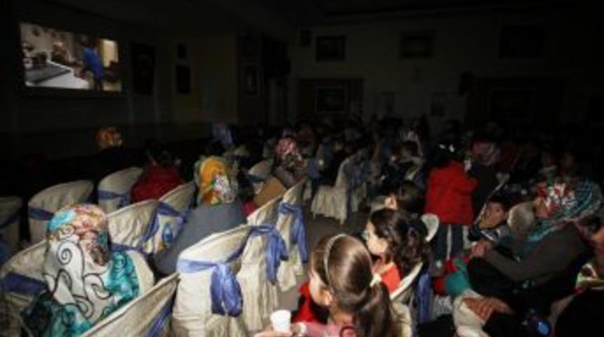 &Ccedil;ubuk'ta sinema g&uuml;nleri başladı