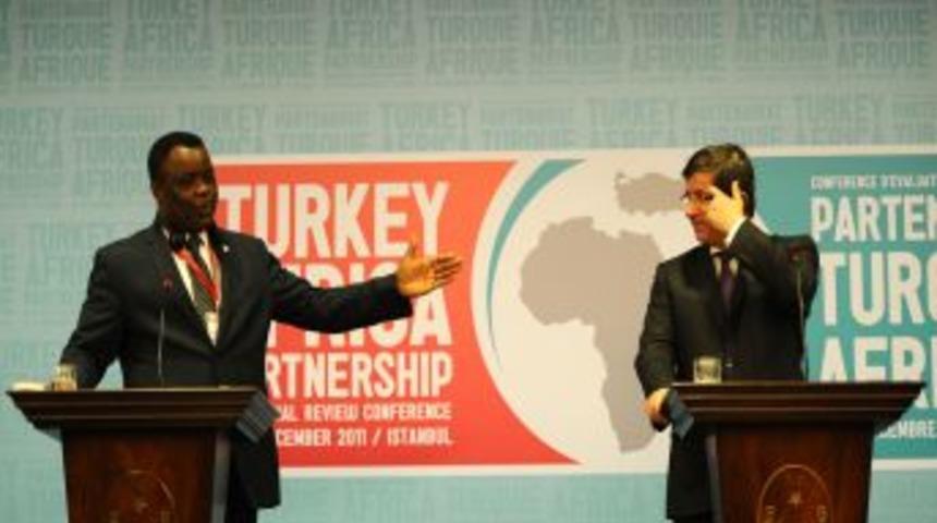 "T&uuml;rkiye artık &uuml;&ccedil; kıtayı birbirine bağlayacak"