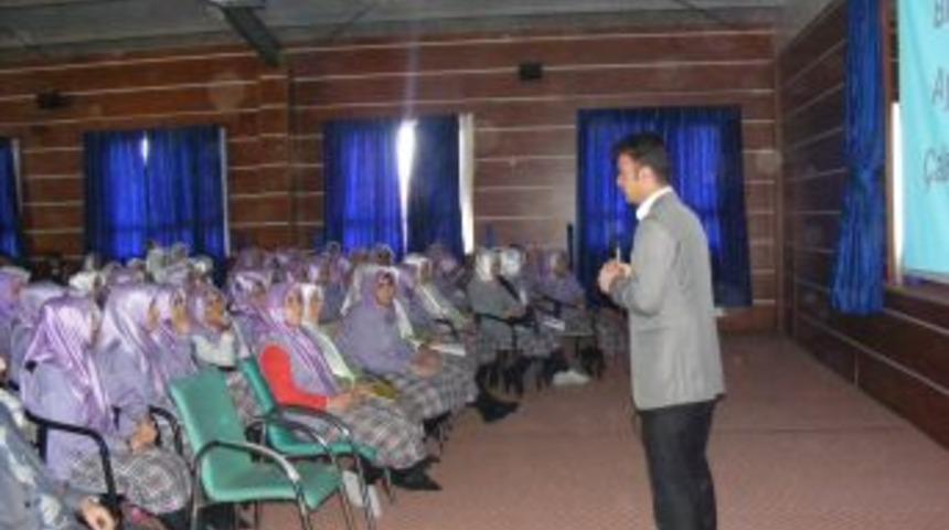 Emniyet: Ter&ouml;r &ouml;rg&uuml;tleri, eğitim yuvalarındaki gen&ccedil;leri kullanıyor