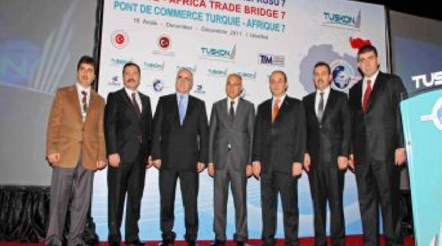 Adanalı iş adamları TUSKON zirvesinden mutlu d&ouml;nd&uuml;