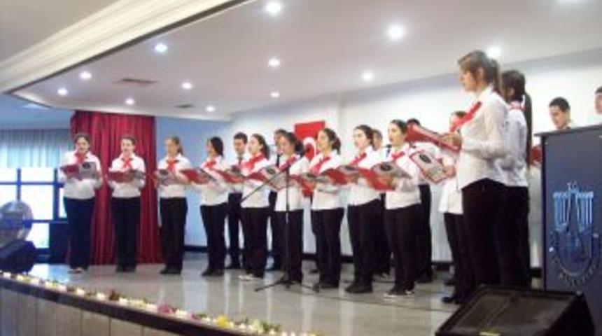 Karam&uuml;rsel Anadolu Lisesi &ouml;ğretmenleri unutmadı