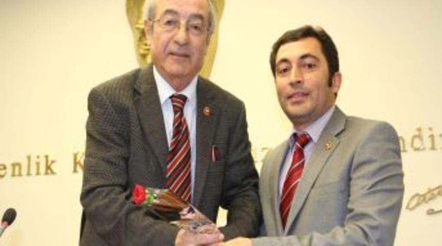 Muğla İl Genel Meclisi &Ouml;ğretmenler G&uuml;n&uuml;'n&uuml; kutladı