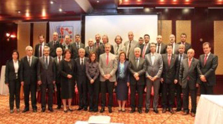 &Ccedil;ukurova'nın sorunları Ankara'da masaya yatırıldı