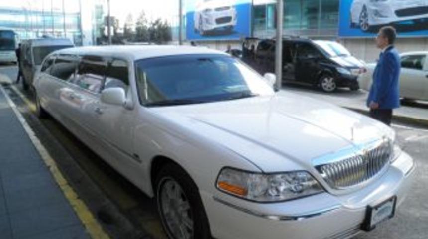 Atat&uuml;rk Havalimanı&rsquo;na 9 metrelik limuzinler geldi