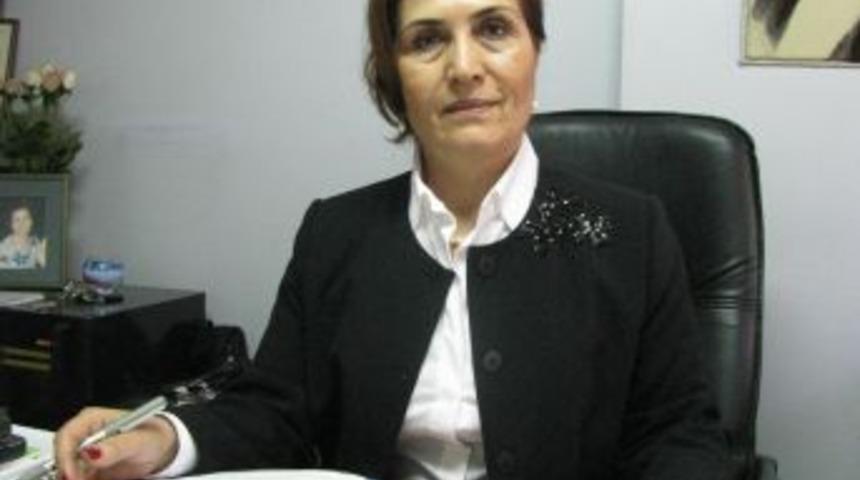 Karadağ: K&uuml;&ccedil;&uuml;k şirketlerin y&uuml;zde 90&prime;ının internet sitesi yok