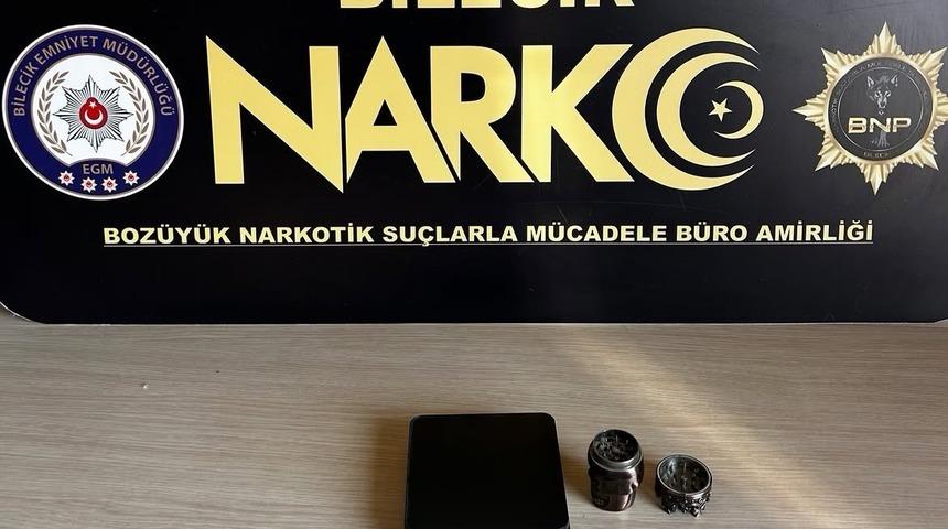 Telefon g&ouml;r&uuml;şmelerinde yakayı ele verdiler