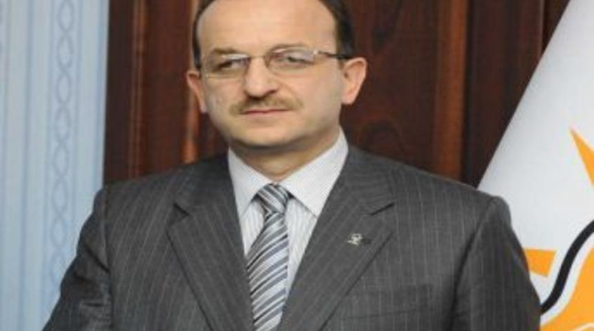AK Parti'li Ayar: Milli birlik ve beraberliğimizin teminatı &ouml;ğretmenlerdir