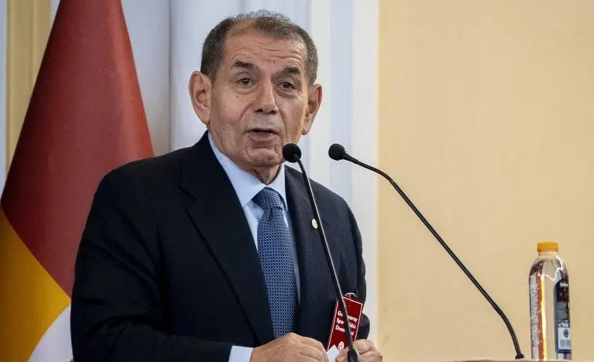 Galatasaray da Dursun &Ouml;zbek ten tarihi a&ccedil;ıklama! "63 milyon Euro kazandık" 3