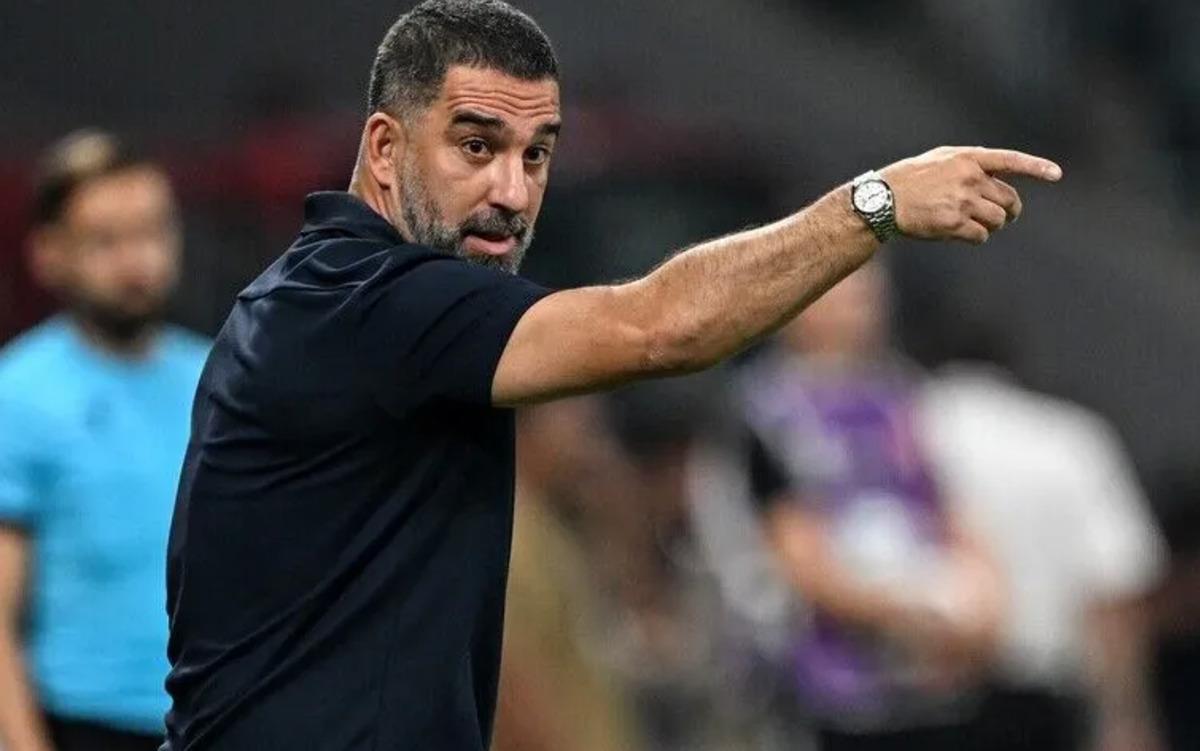 TFF, Arda Turan ı her an açıklayabilir! Montella sonrası sürpriz hamle 3