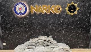İstanbul&rsquo;da 57 kilo 300 gram uyuşturucu ele ge&ccedil;irildi: 4 ş&uuml;pheli yakalandı
