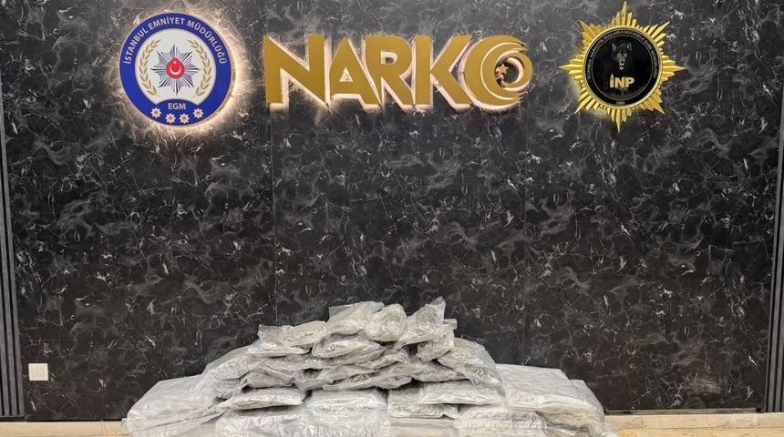 İstanbul&rsquo;da 57 kilo 300 gram uyuşturucu ele ge&ccedil;irildi: 4 ş&uuml;pheli yakalandı