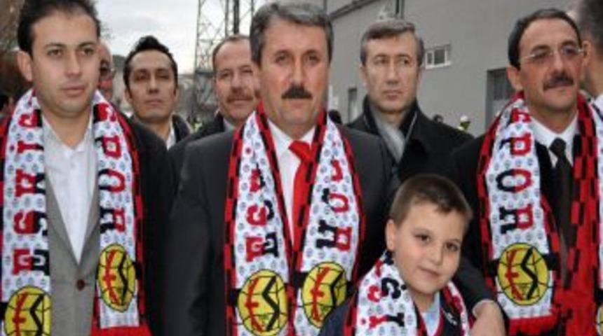 Destici: Şike lobisi galip geldi, milletin vicdanı rahatsız