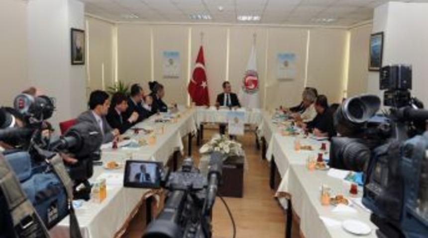 T&uuml;rk-Arap Medya Forumu İstanbul&rsquo;da d&uuml;zenlenecek